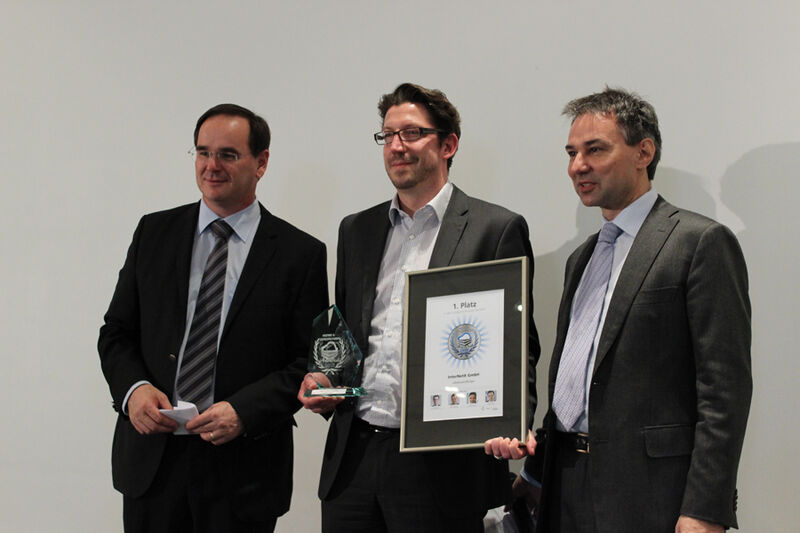 Markus Galler (InterNetX) nahm den Award in der Kategorie Domain entgegen. (Vogel IT-Akademie)