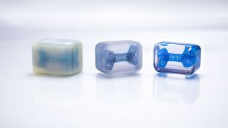 With a combination of chemical, thermal and mechanical effects a compound, especially adapted to the respective photopolymer, ensures the consistent and complete removal of support structures. An integrated compound fill level control with fully automatic replenishment guarantees absolute process stability and lower operational costs. (Source: AM Solutions)