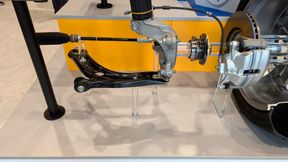 Continental nimmt auch Ersatzteile für Fahrwerk und Lenkung in sein Programm auf. (Bild: Rosenow – VCG)