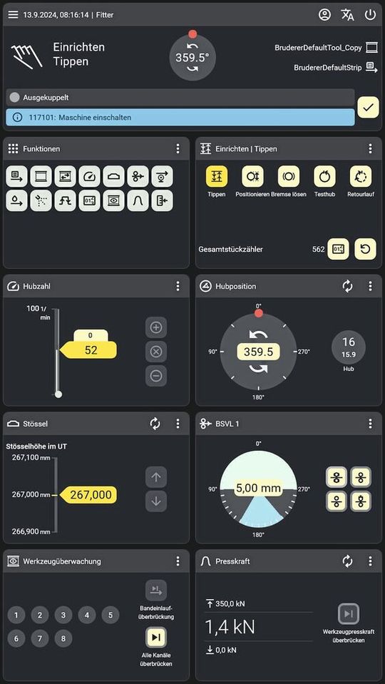Der Touchscreen mit Kachelansicht der B3-Maschinensteuerung erlaubt den direkten Zugriff auf sämtliche Funktionen von Stanzautomat und Peripherie.(Bild:  Bruderer)