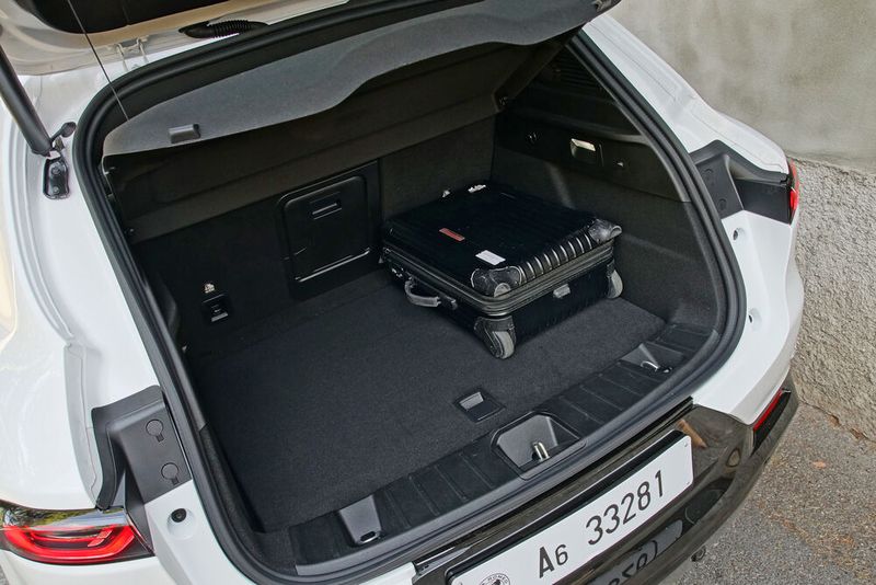 Zwischen 500 und 1.550 Liter Gepäck kann der Tonale transportieren. (Bild: Autoren-Union Mobiliät/Matthias Knödler)