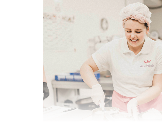 (Das Online-Unternehmen deineTorte.de hat im SEGRO CityPark Köln die passenden Flächen zur Produktion, den Versand sowie die Expansion gefunden. Bild: deineTorte.de)