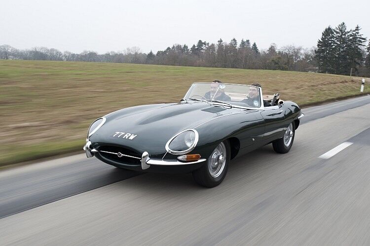 Der Jaguar E-Type feierte 1961 auf dem Genfer Autosalon Premiere. (Foto: Jaguar)