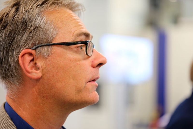 Besucher und Mapal-Entwicklungsexperten an den Fachpressetagen (Matthias Böhm)