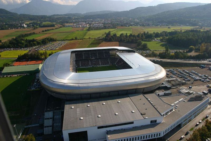 Das Wörtherseestadion in Klagenfurth. (Archiv: Vogel Business Media)