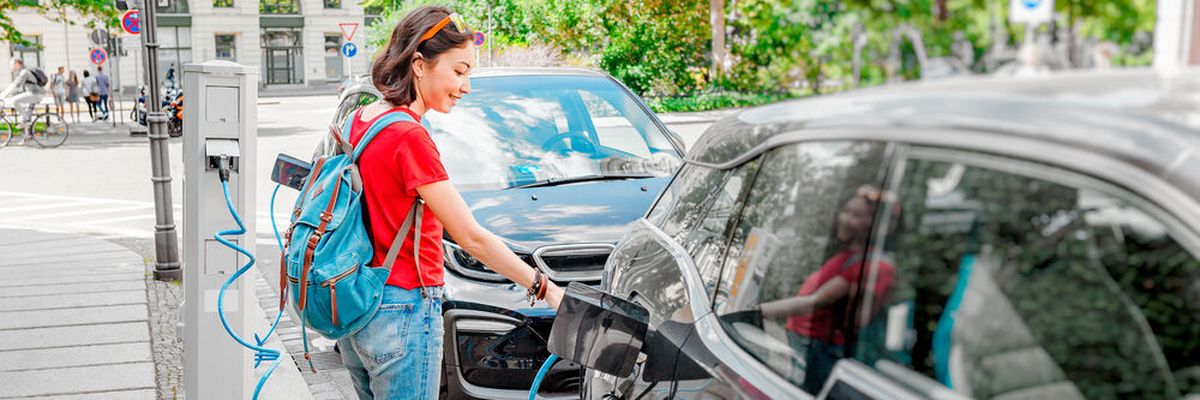 The European Investment Bank and European Startup Prize collaborate to support SMEs developing sustainable mobility innovations.