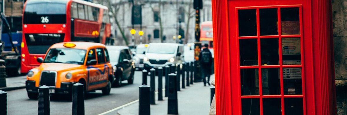 As a temporary measure, it is proposed to increase the congestion charge next month and extend the operating hours.