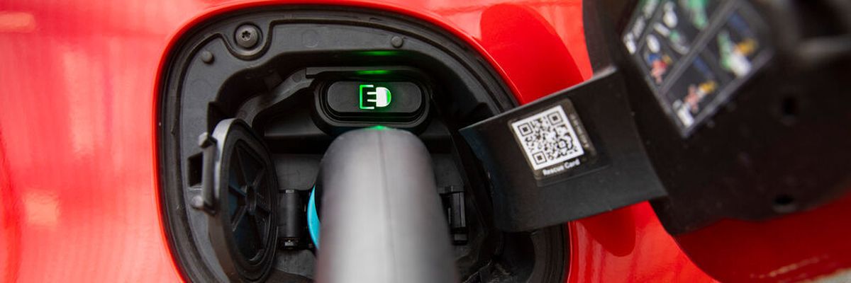 Bosch develops recharging services that now give drivers access to one of the biggest pan-European recharging networks.