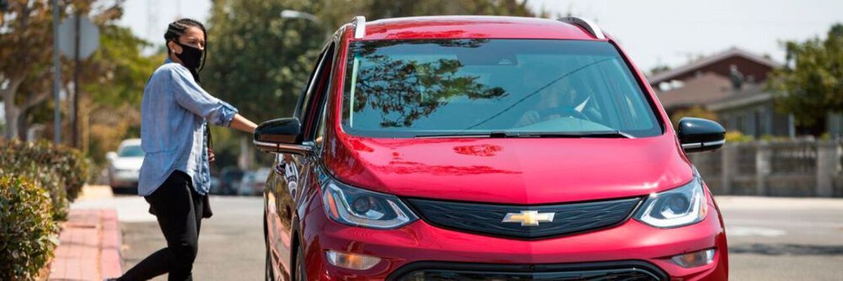 GM and Uber team up to reduce vehicle emissions and accelerate the transition to an all-electric future.