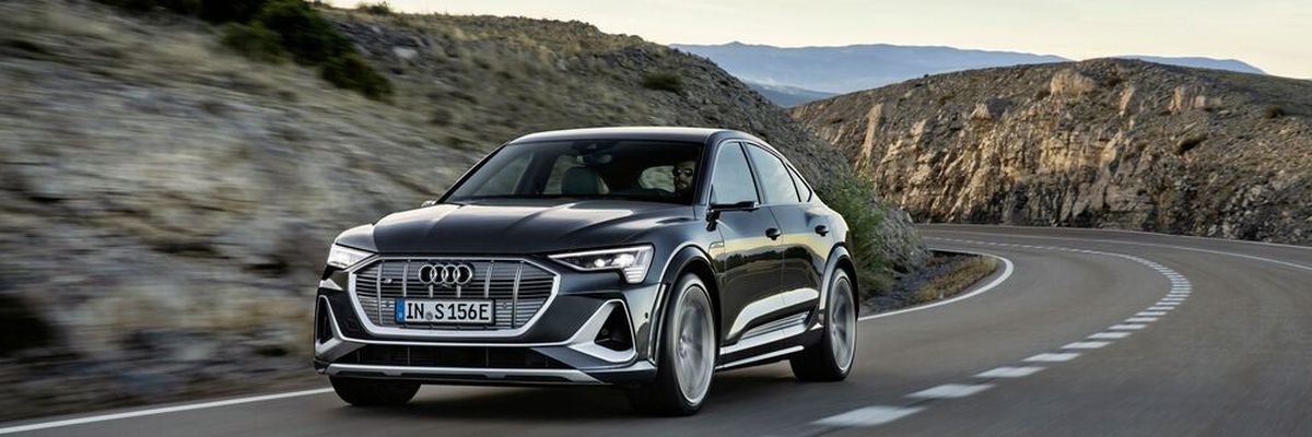 Positive factors were the good sales performance of individual models such as the all-electric Audi e-tron and, against the backdrop of strong business in China, higher revenue from the supply of parts kits for local production.