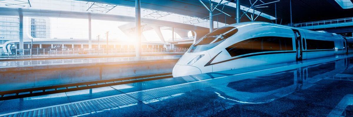 A Hamburg S-Bahn train (series 472) will be equipped with the latest sensors from Ibeo and other features as a test vehicle.