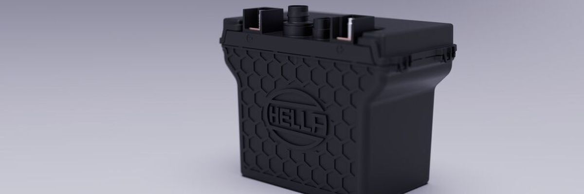 HELLA is expanding its product portfolio to include low-voltage battery management systems (pictured: a 12-volt battery pack). They can be used in all electrification stages.