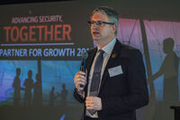 Symantec CEO Christian Nern tijdens zijn keynote op het Symantec Partner Event in München.