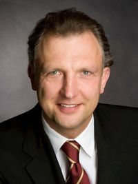 Ralf Appelt, Alsbridge GmbH. Ralf Appelt, Alsbridge GmbH.