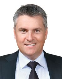 Michael Bauer ist seit Juni 2015 als Architect Digital Transformation bei dem Distributor tätig. Michael Bauer ist seit Juni 2015 als Architect Digital Transformation bei dem Distributor tätig.