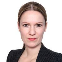 Dr. Anne Rausch: „Auch für Bestandsanlagen sind die Anforderungen der AwSV bereits jetzt zu beachten. Insbesondere im Hinblick auf die Anlagendokumentation kann Anpassungsbedarf bestehen.“