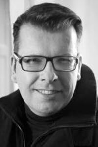 „Es lohnt sich definitiv für den IT-Fachhandel, das Thema Color-Management an Bord zu nehmen“, so Michael B. Rehders, Fotograf und Journalist „Es lohnt sich definitiv für den IT-Fachhandel, das Thema Color-Management an Bord zu nehmen“, so Michael B. Rehders, Fotograf und Journalist