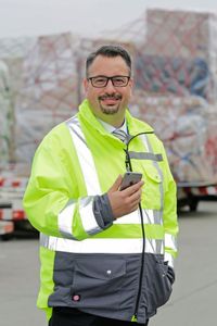 Schulung und Einarbeitung der Mitarbeiter in das bedienerfreundliche Rampensteuerungssystem klappen sehr gut.