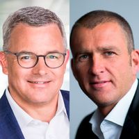 Wolfang Büchel (li) wird neuer Mini-Chef, denn Christian Ach leitet künftig den Vertrieb im Händlernetz sowie das Direktgeschäft von BMW. Wolfang Büchel (li) wird neuer Mini-Chef, denn Christian Ach leitet künftig den Vertrieb im Händlernetz sowie das Direktgeschäft von BMW.