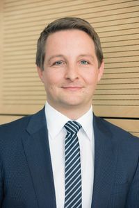 Krister Sandvoss ist seit dem 1. September 2016 bei der Deutschen Messe AG Abteilungsleiter der Cemat Worldwide. Damit verantwortet er neben der Cemat in Hannover die Auslandsmessen der Hannoveraner im Bereich Intralogistik.