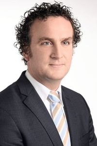 „Nicht alles ist rechtlich neu. Aber spezifische Rechtsfragen gibt es”, Marco Müller-ter Jung LL.M. (Informationsrecht) ist Fachanwalt für IT-Recht in der internationalen Wirtschaftskanzlei DWF und berät Unternehmen rechtlich bei der Entwicklung neuer Techniken.