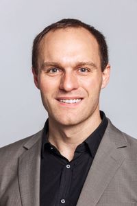 Dr.-Ing. Werner Kraus, stellvertretender Leiter der Abteilung Roboter- und Assistenzsysteme und Leiter der Gruppe Handhabung und Intralogistik am Fraunhofer IPA Dr.-Ing. Werner Kraus, stellvertretender Leiter der Abteilung Roboter- und Assistenzsysteme und Leiter der Gruppe Handhabung und Intralogistik am Fraunhofer IPA