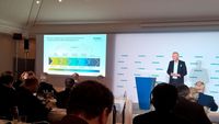 Dr. Wolfgang Heuring, CEO der Motion Control Business Unit, Siemens: “Wir setzen Digitalisierung und flexible Automatisierung in der gesamten Wertschöpfungskette um.“