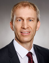 Jörg Öynhausen, Managing Director Bechtle Onsite Services, vede la cooperazione con IBM come una partnership stabile.