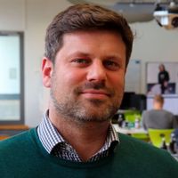 Scoutbee-Co-Founder Prof. Dr. Christian Heinrich: „In Deutschland wartet man tendenziell zu häufig auf einen ,Proof of Concept‘, bevor tatsächlich in neue Technologie investiert wird.“