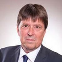 Ralf Jahn forscht als Wissenschaftlicher Mitarbeiter an der Bergischen Universität Wuppertal (Fakultät Maschinenbau und Sicherheitstechnik, Lehrstuhl Methoden der Sicherheitstechnik/Unfallforschung) an den Phänomenen der Elektrostatik im Bereich des Explosionsschutzes.