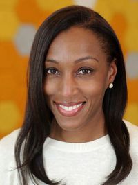 „IT-Experten sind die stillen Helden der modernen Geschäftswelt und die weltweite Pandemie hat gezeigt, dass IT-Experten systemrelevant sind: Hinter den Kulissen sorgen sie dafür, dass Konzerne weltweit agieren können und unser Alltag problemlos verläuft“, sagt Rani Johnson, Chief Information Officer bei SolarWinds.