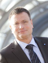 Otto Schell, Vorstand für Informationsverbreitung bei der DSAG. Otto Schell, Vorstand für Informationsverbreitung bei der DSAG.