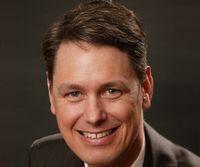 Robert Metzger, Geschäftsführer der MunichExpo und Veranstalter des eCarTec Award 2012