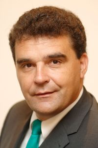 Dr. Matthias Rosche, Director Solutions und Strategic Accounts NTT Com Security. Dr. Matthias Rosche, Director Solutions und Strategic Accounts NTT Com Security.