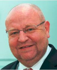 Dr. Martin Nicklis, Director und Experte für die Bau- und Großanlagenbaubranche bei PwC