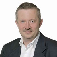 Dr. Ronald Rösch, Leiter strategische Forschung Bildverarbeitung am Fraunhofer-Institut für Techno- und Wirtschaftsmathematik ITWM in Kaiserslautern: „Bis zu wirklich universell einsetzbaren IBV-Systemen für ein großes Produktspektrum ist es noch ein weiter Weg.“