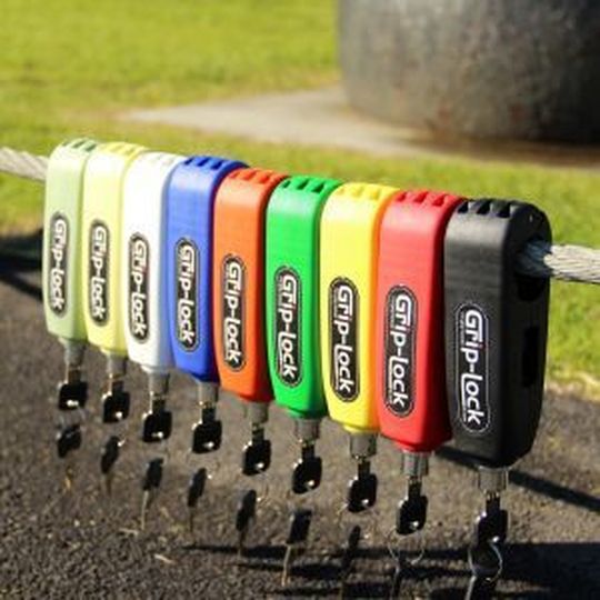 10 Jahre Garantie und ein neues Drachen-Grün – Grip-Lock glaubt an seine Produkte. 10 Jahre Garantie und ein neues Drachen-Grün – Grip-Lock glaubt an seine Produkte.