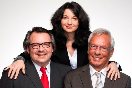Timo und Simone Mosca (v.l.) führen in zweiter Generation das 1966 gegründete Unternehmen, das sie von Gerd Mosca übernommen haben. Timo und Simone Mosca (v.l.) führen in zweiter Generation das 1966 gegründete Unternehmen, das sie von Gerd Mosca übernommen haben.