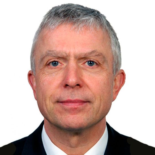 Rainer Joest wird zum 1. April 2016 neuer President Sales and Marketing für das Automobilgeschäft von Freudenberg Sealing Technologies. Rainer Joest wird zum 1. April 2016 neuer President Sales and Marketing für das Automobilgeschäft von Freudenberg Sealing Technologies.