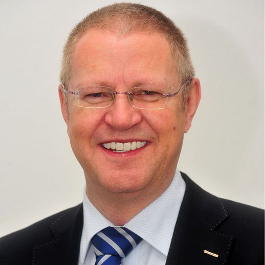 Peter Rohrmann wird neuer Managing Director bei Althen Mess- und Sensortechnik. Peter Rohrmann wird neuer Managing Director bei Althen Mess- und Sensortechnik.