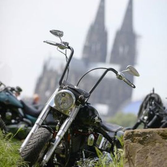 Vom 18. bis 19 Juni 2016 findet wieder das „Harley-Dome-Cologne“ statt. Vom 18. bis 19 Juni 2016 findet wieder das „Harley-Dome-Cologne“ statt.