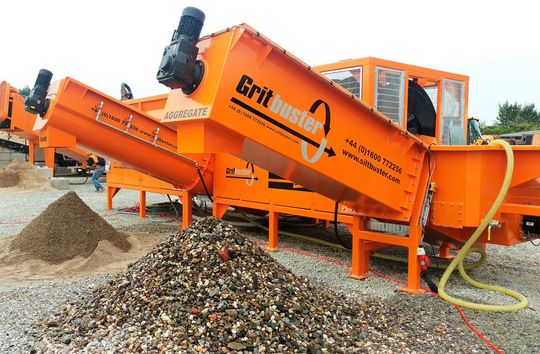 Separation, washing, recovery: The new solution for wet separation manufactured by the full-line supplier Doppstadt and by the water treatment specialist Siltbuster is called Gritbuster. Separation, washing, recovery: The new solution for wet separation manufactured by the full-line supplier Doppstadt and by the water treatment specialist Siltbuster is called Gritbuster.