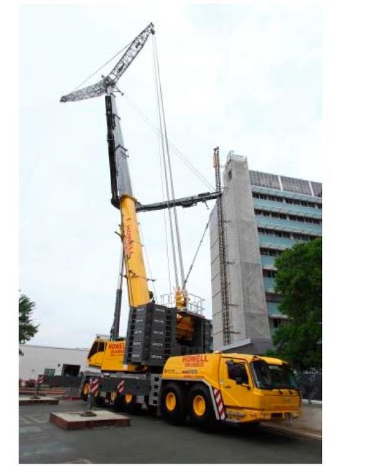 Der GMK6400, einer der leistungsstärksten sechsachsigen All-Terrain-Krane auf dem Markt, wird von Manitowoc gebaut. Die Grundplatte fertigt der Schweißbauspezialist Jebens GmbH. Der GMK6400, einer der leistungsstärksten sechsachsigen All-Terrain-Krane auf dem Markt, wird von Manitowoc gebaut. Die Grundplatte fertigt der Schweißbauspezialist Jebens GmbH.