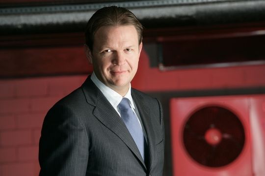 Peer Knauer hofft, bis 2009 für sein Unternehmen 30 Millionen einzusparen. Peer Knauer hofft, bis 2009 für sein Unternehmen 30 Millionen einzusparen.