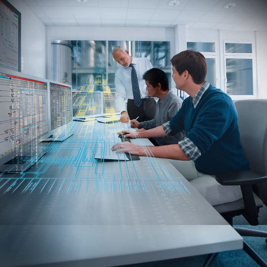 Mobiles Anlagen-Monitoring, effizienteres Anlagen-Engineering, intuitivere Anlagenführung – die neue Version des Siemens Leitsystem bietet zahlreiche Detailverbesserungen für die Prozessindustrie. Mobiles Anlagen-Monitoring, effizienteres Anlagen-Engineering, intuitivere Anlagenführung – die neue Version des Siemens Leitsystem bietet zahlreiche Detailverbesserungen für die Prozessindustrie.