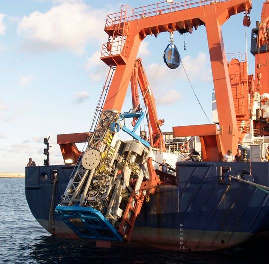 Hannifins leichtgewichtige Lightraulics-CFK-Zylinder sorgen für den effizienteren Einsatz dieser Unterwasser-Bohreinrichtung. Die bestehende C-Serie wurde nun durch die T-Modelle in Zugankerbauweise ergänzt. Hannifins leichtgewichtige Lightraulics-CFK-Zylinder sorgen für den effizienteren Einsatz dieser Unterwasser-Bohreinrichtung. Die bestehende C-Serie wurde nun durch die T-Modelle in Zugankerbauweise ergänzt.