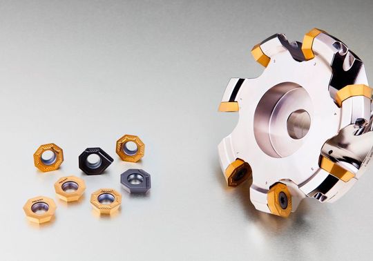 Safety & Pramet ont aussi étoffé sa gamme de surfaçage pour les aciers inoxydables. Safety & Pramet ont aussi étoffé sa gamme de surfaçage pour les aciers inoxydables.