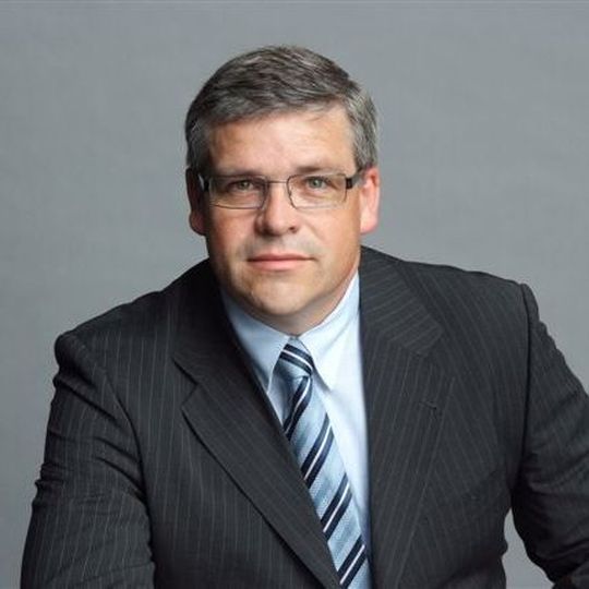 Dr. Robert Wassmer steigt ab Juli zum CEO von Kelvion auf. Dr. Robert Wassmer steigt ab Juli zum CEO von Kelvion auf.