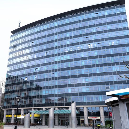 Das Technologieunternehmen ITK Engineering ist mit einer neuen Niederlassung in Berlin- Friedrichshain vertreten. Das Technologieunternehmen ITK Engineering ist mit einer neuen Niederlassung in Berlin- Friedrichshain vertreten.