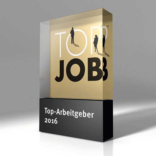 Das Zentrum für Arbeitgeberattraktivität zeichnete drei Automobilzulieferer mit dem Siegel „Top Job-Ausbildungsbetrieb“ aus. Das Zentrum für Arbeitgeberattraktivität zeichnete drei Automobilzulieferer mit dem Siegel „Top Job-Ausbildungsbetrieb“ aus.